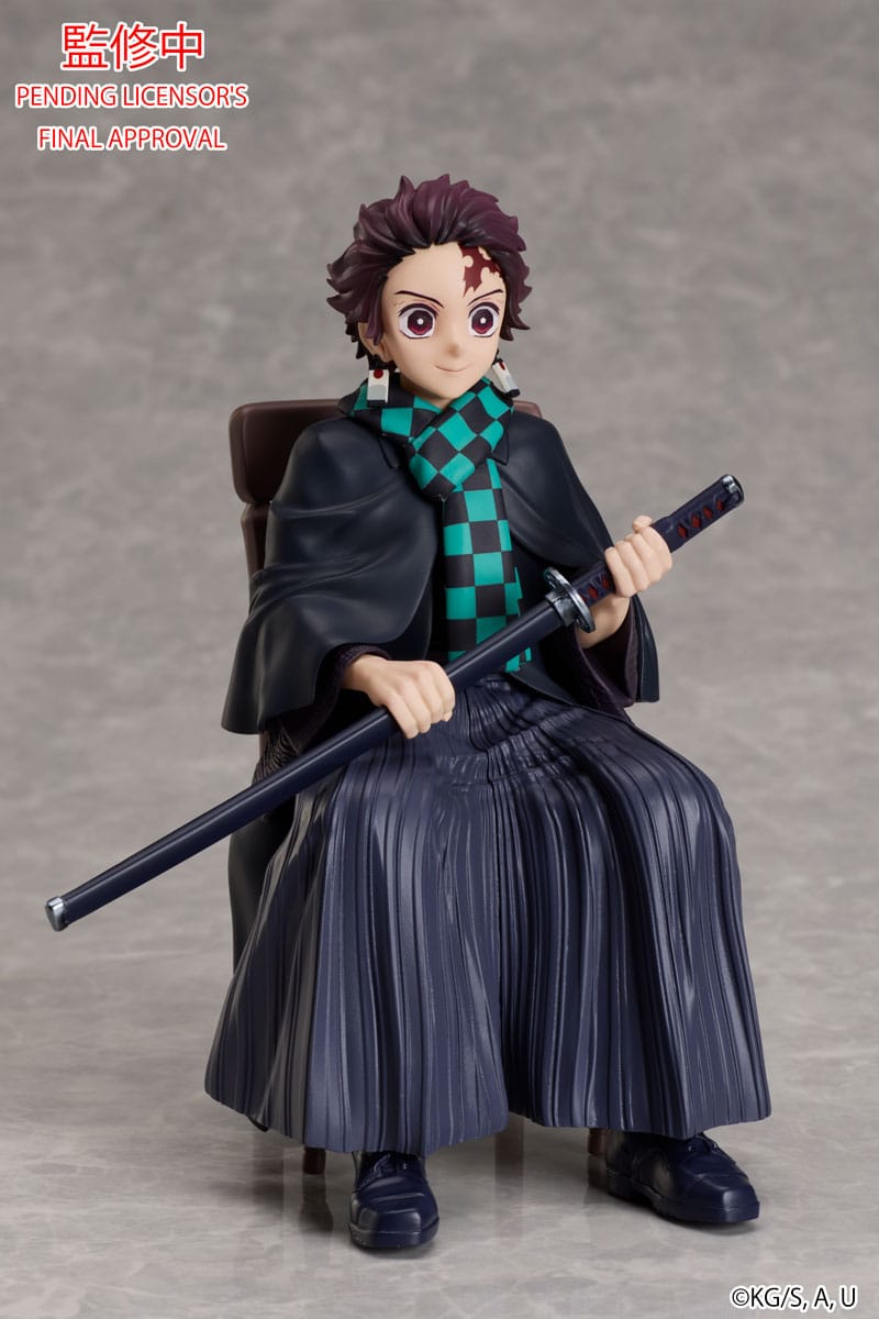 Tanjiro Kamado Figur – Sitzende Pose | Demon Slayer | 15 cm