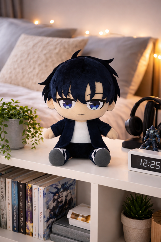 Solo Leveling Plüschfigur Sung Jinwoo Siting 30 cm