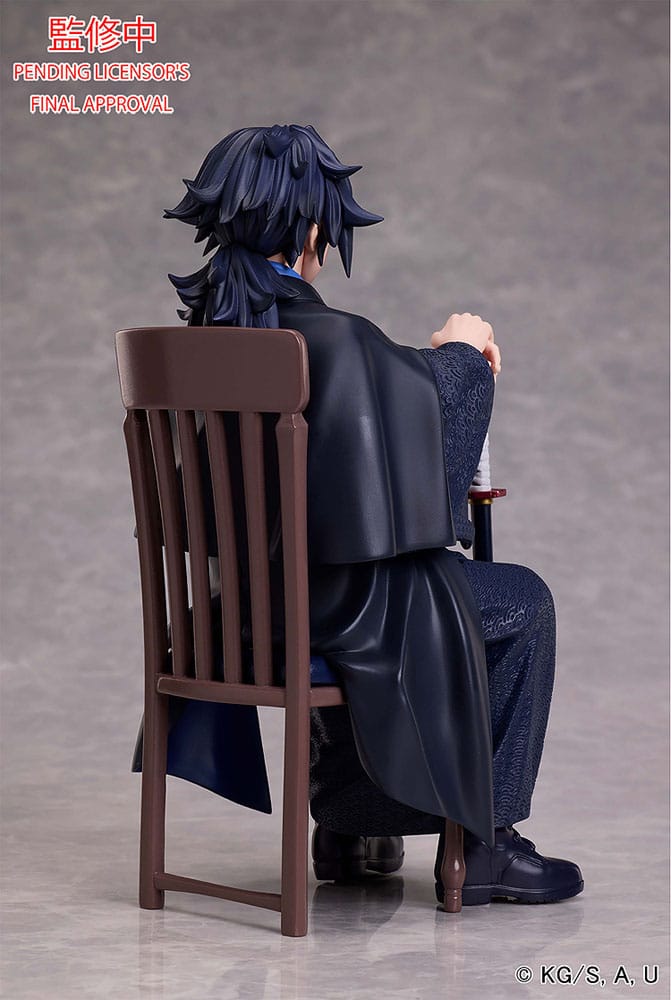 Giyu Tomioka Figur – Sitzende Pose | Demon Slayer | 16 cm